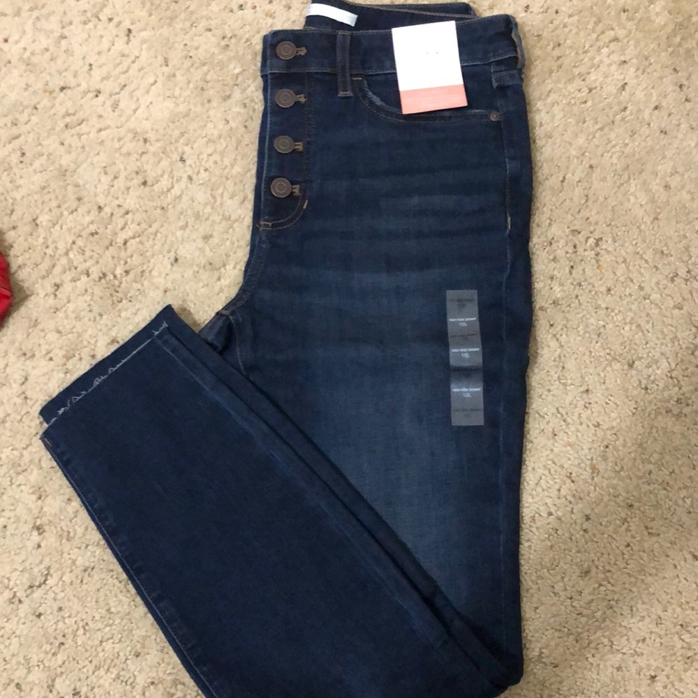 NWT LC button-front skinny jeans